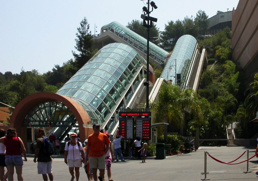 Universal’s exclusive runs rise to seven weekends in 2027 as sources differ on averages