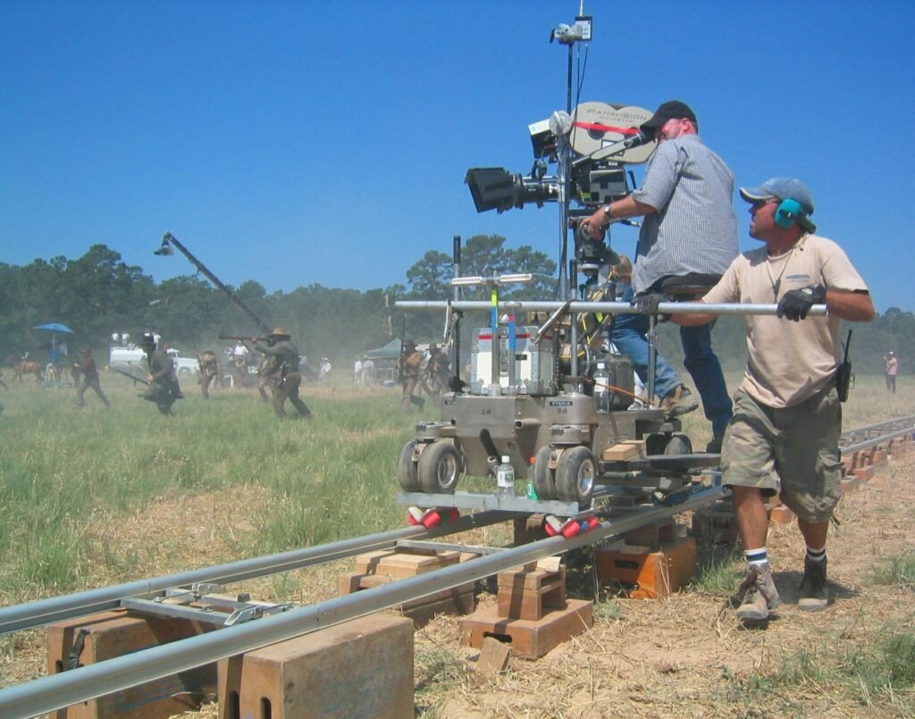 Union study shows U.S. film and TV production fell 30 points in 25 years